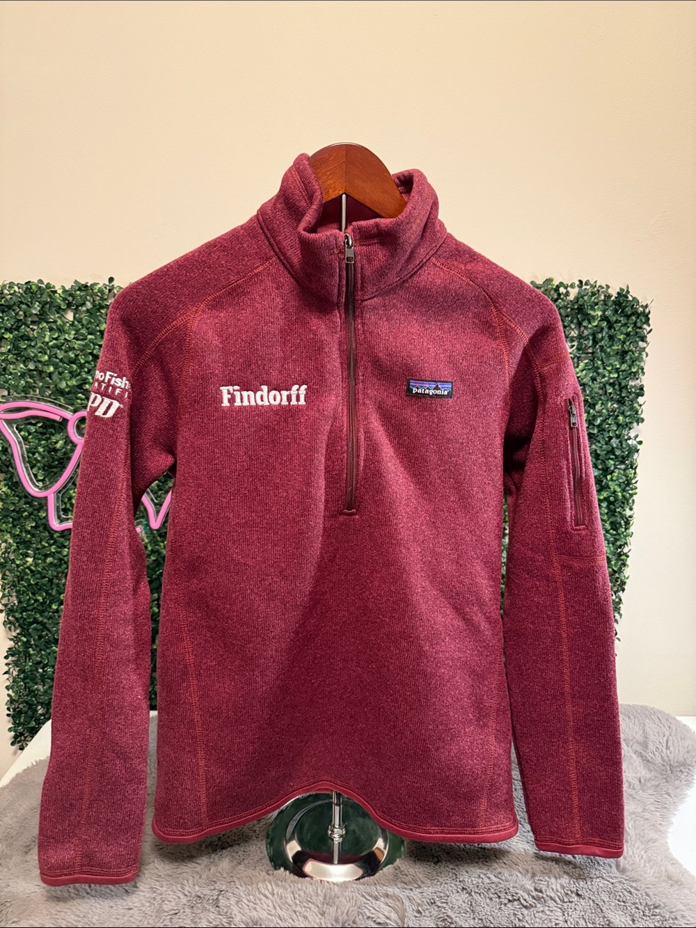 Patagonia Deep Burgundy 1/4 Zip Fleece Pullover - Corporate logos*